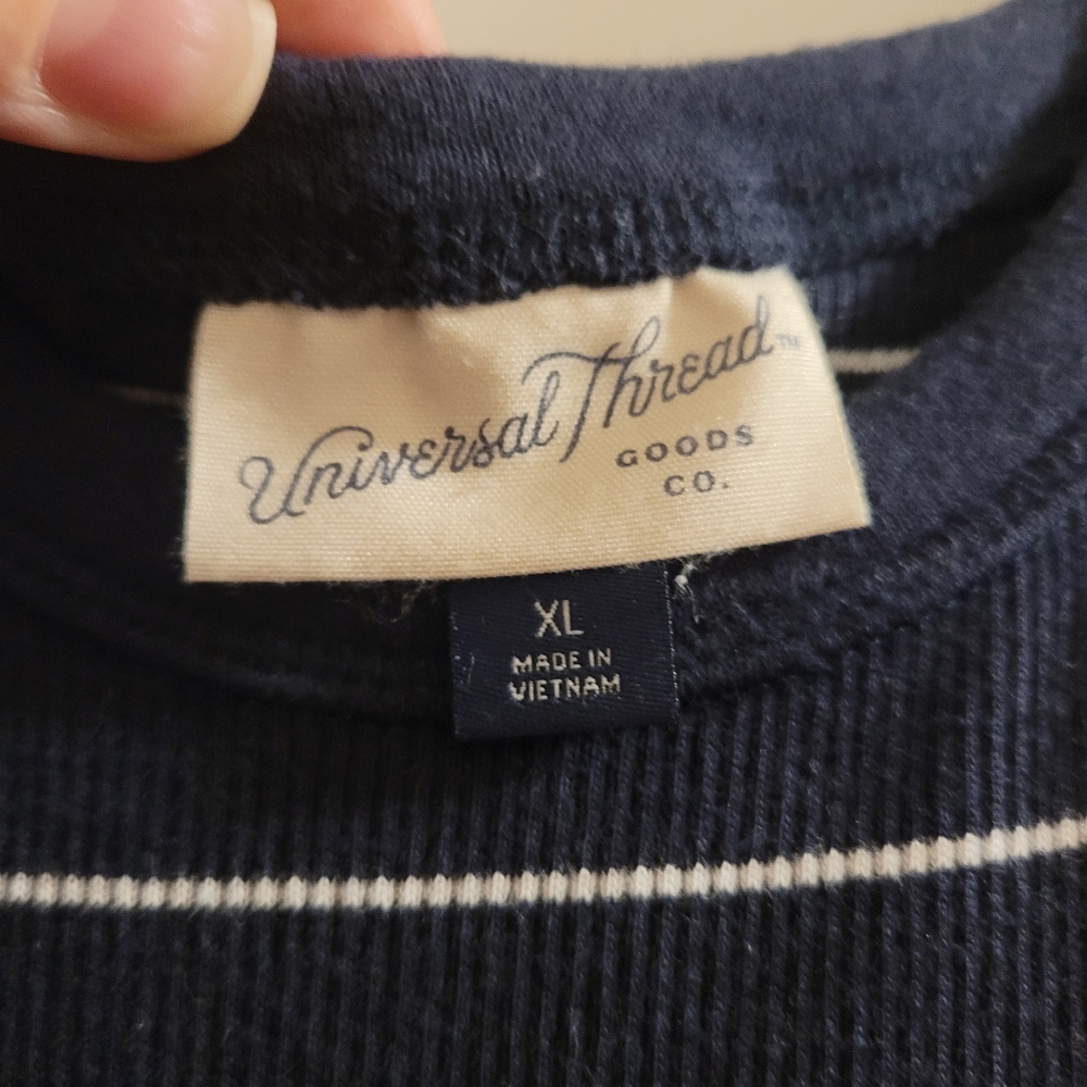 Universal Thread Striped Dress - Picture 4 of 5